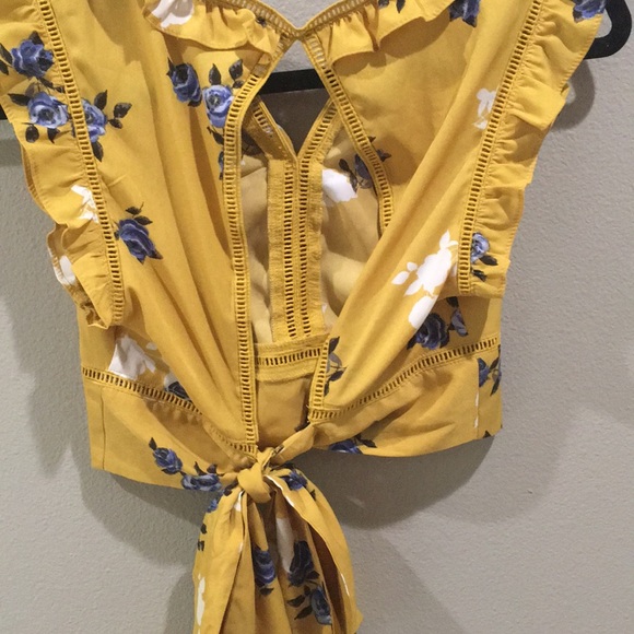 Yellow and blue floral blouse - Picture 2 of 2